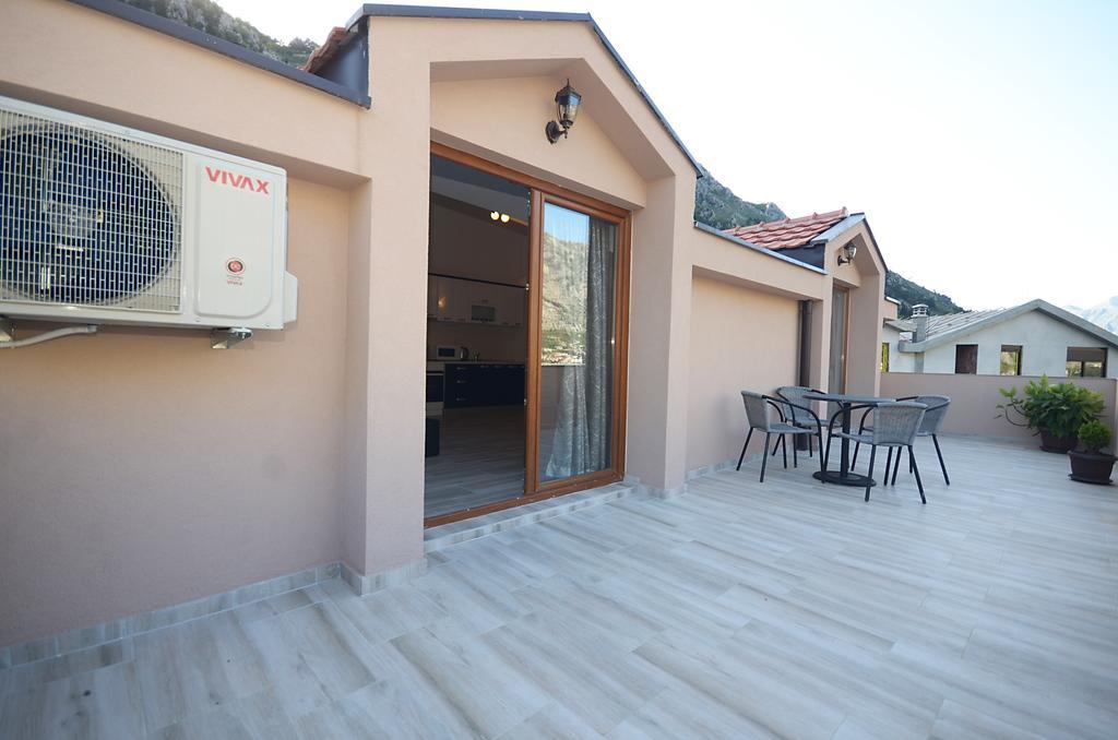 Apartmani Mizdrak Kotor Exterior photo