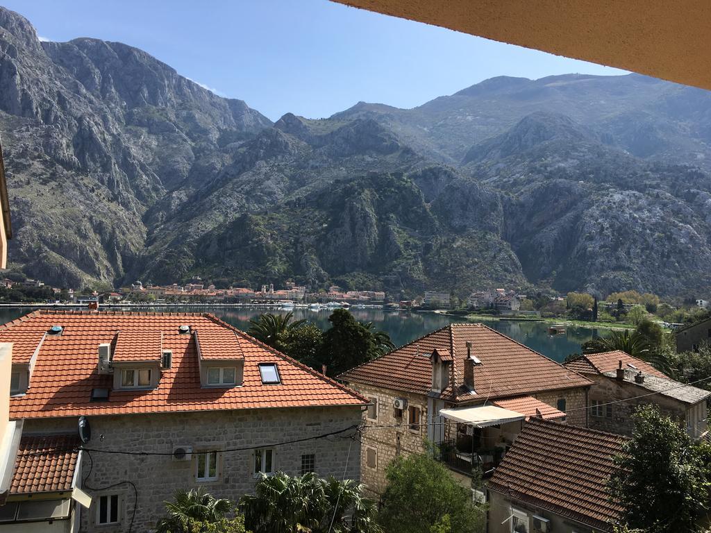Apartmani Mizdrak Kotor Exterior photo